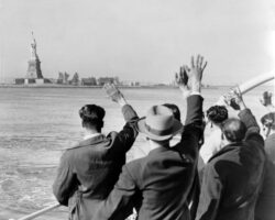 EllisIsland_pic